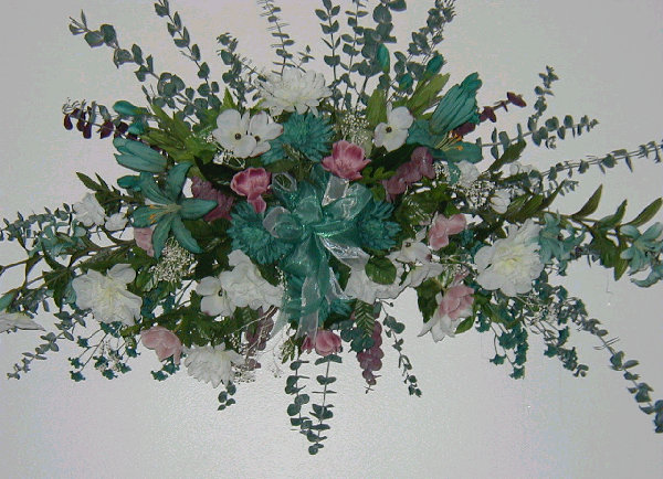 silk flowers, silk, floral arrangements, wall hangings, baskets, interior decorations, flowers, custom made, hand made, wreaths, swags, water cans, tea cups, collectibles, interior decoraters, artifical plants, artifical flowers, fake plants, fake flowers