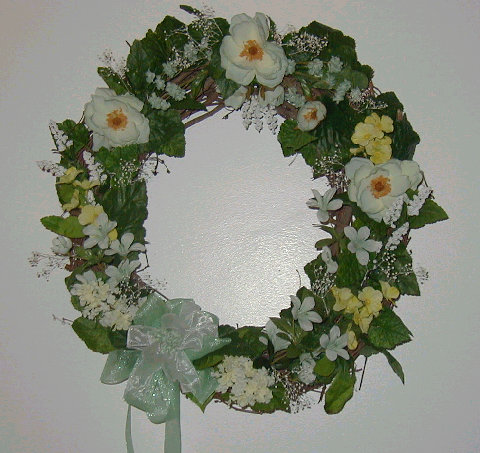 silk flowers, silk, floral arrangements, wall hangings, baskets, interior decorations, flowers, custom made, hand made, wreaths, swags, water cans, tea cups, collectibles, interior decoraters, artifical plants, artifical flowers, fake plants, fake flowers