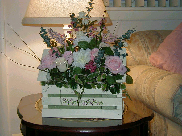 silk flowers, silk, floral arrangements, wall hangings, baskets, interior decorations, flowers, custom made, hand made, wreaths, swags, water cans, tea cups, collectibles, interior decoraters, artifical plants, artifical flowers, fake plants, fake flowers