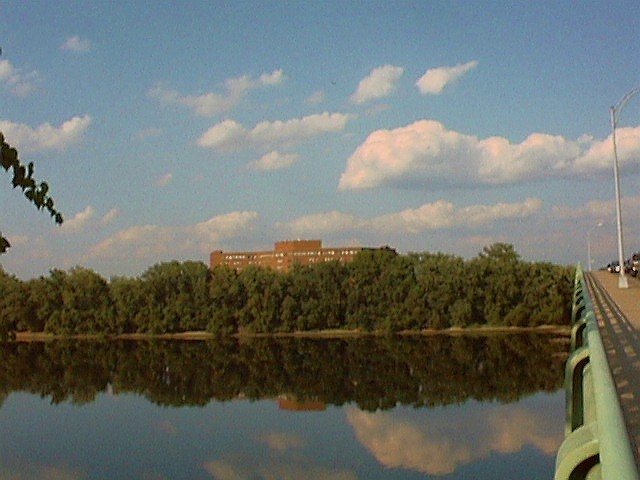Photo6 9-4-98 5_02 PM.jpg (67296 bytes)