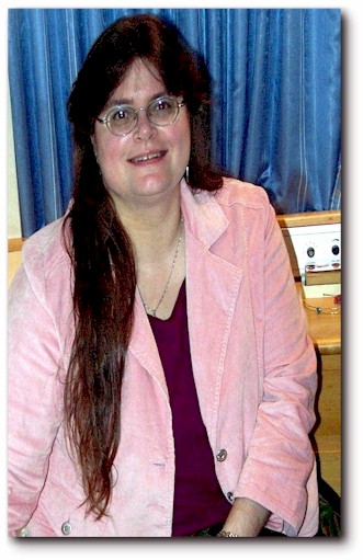 lisa_bermuda_2005.jpg (56701 bytes)